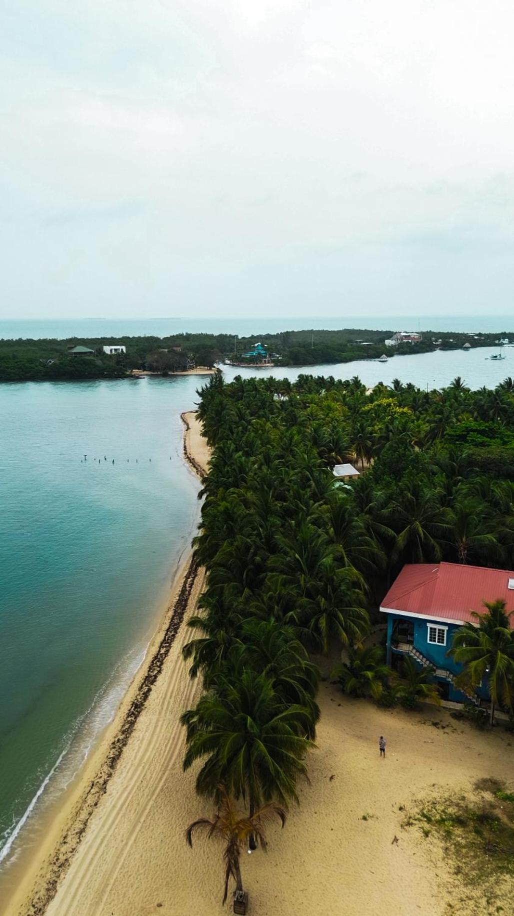 Anda Di Hows Hostel Placencia Ngoại thất bức ảnh